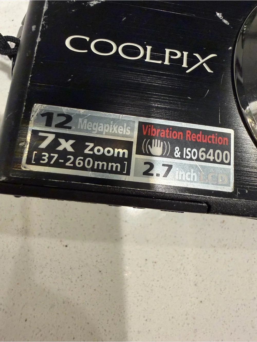 Nikon COOLPIX S630 12.0 MP Digital Camera
